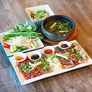 Phở Tick Tock