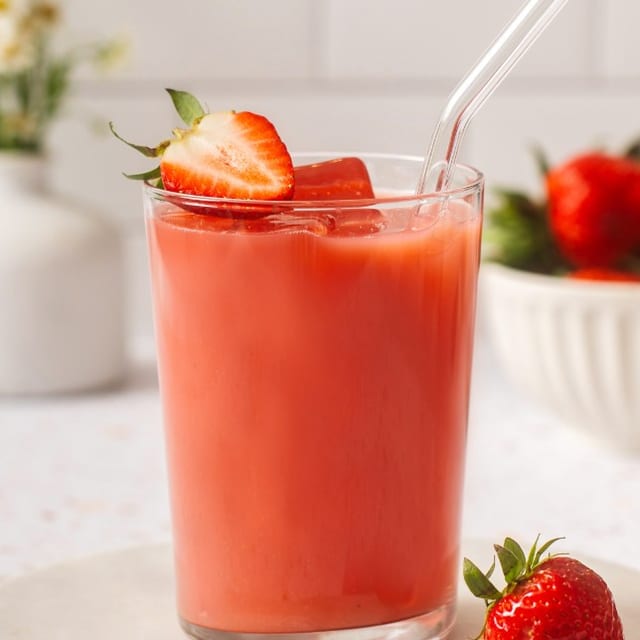 Strawberry Green Thai Tea.
